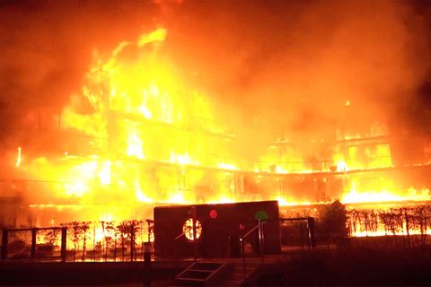 Drei Verletzte bei Großbrand in Essen