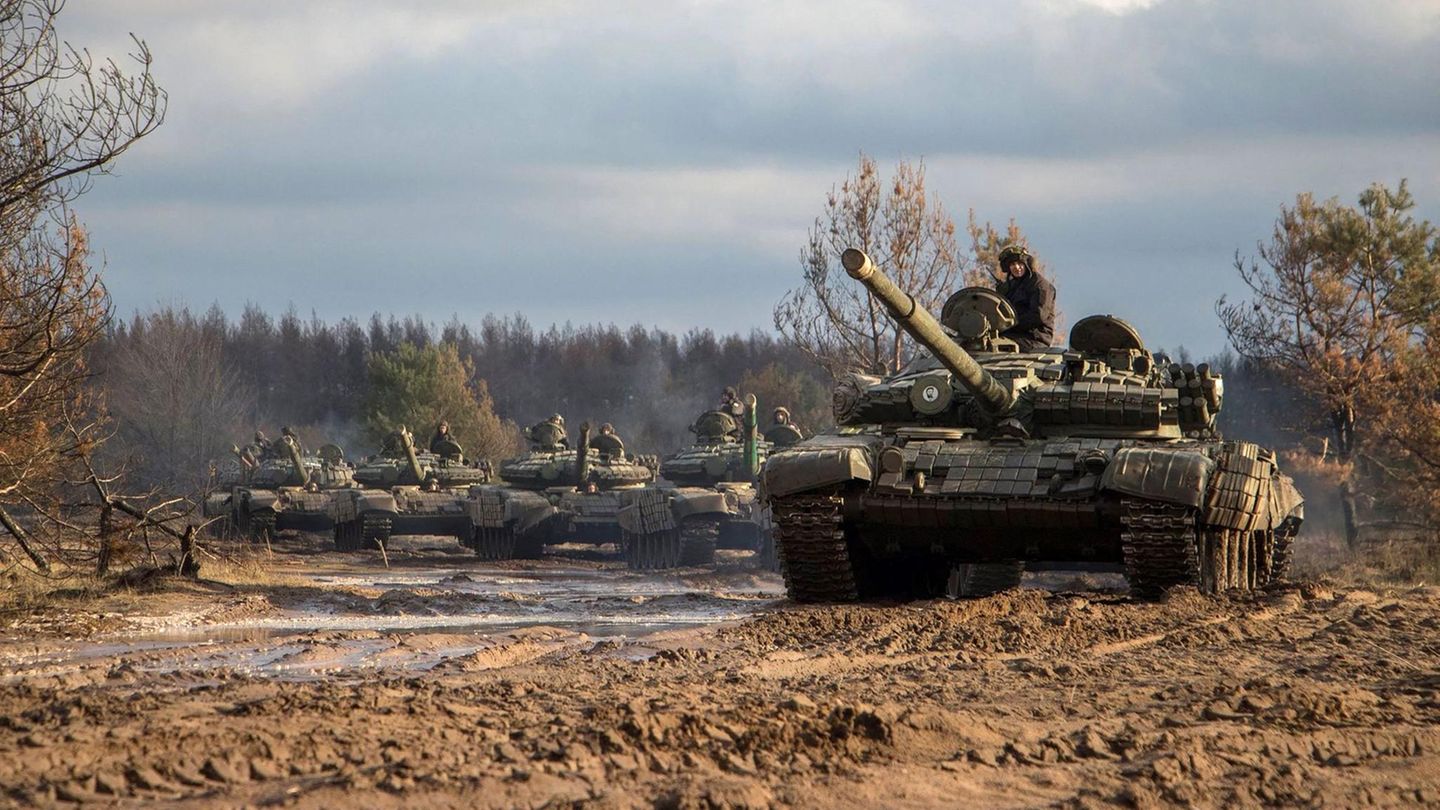 Vladimir Putin: War as Peace – His Revisionist Script