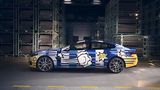 BMW The 8 X Jeff Koons