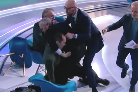 Ukraine-Krise: Die Nerven liegen blank – Politiker und Journalist prügeln sich live im TV