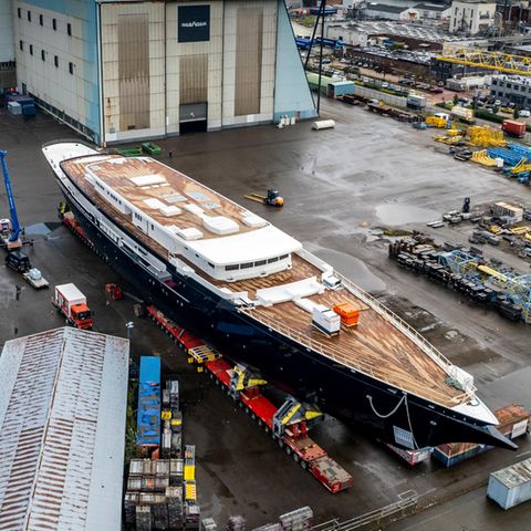 Die Segeljacht Y721 von Amazon-Gründer Jeff Bezos