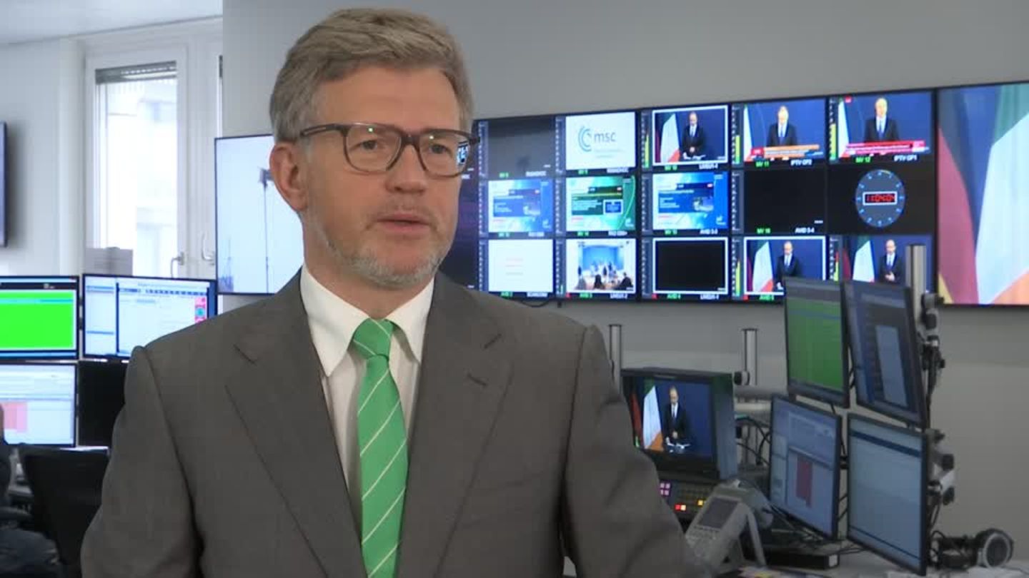 Ambassador Andriy Melnyk sees the entire Ukraine in danger from Russia
