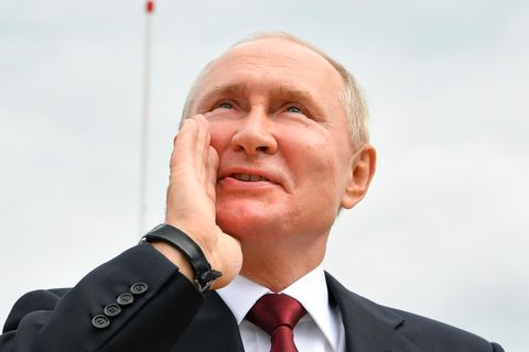 Wladimir Putin bei einer Marineparade im Juli 2021