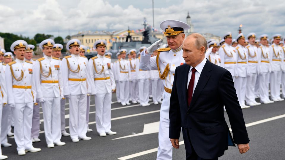 Historiker erklärt: "Putin hat den Rubikon überschritten": Was der Welt droht, wenn er jetzt nicht gestoppt wird