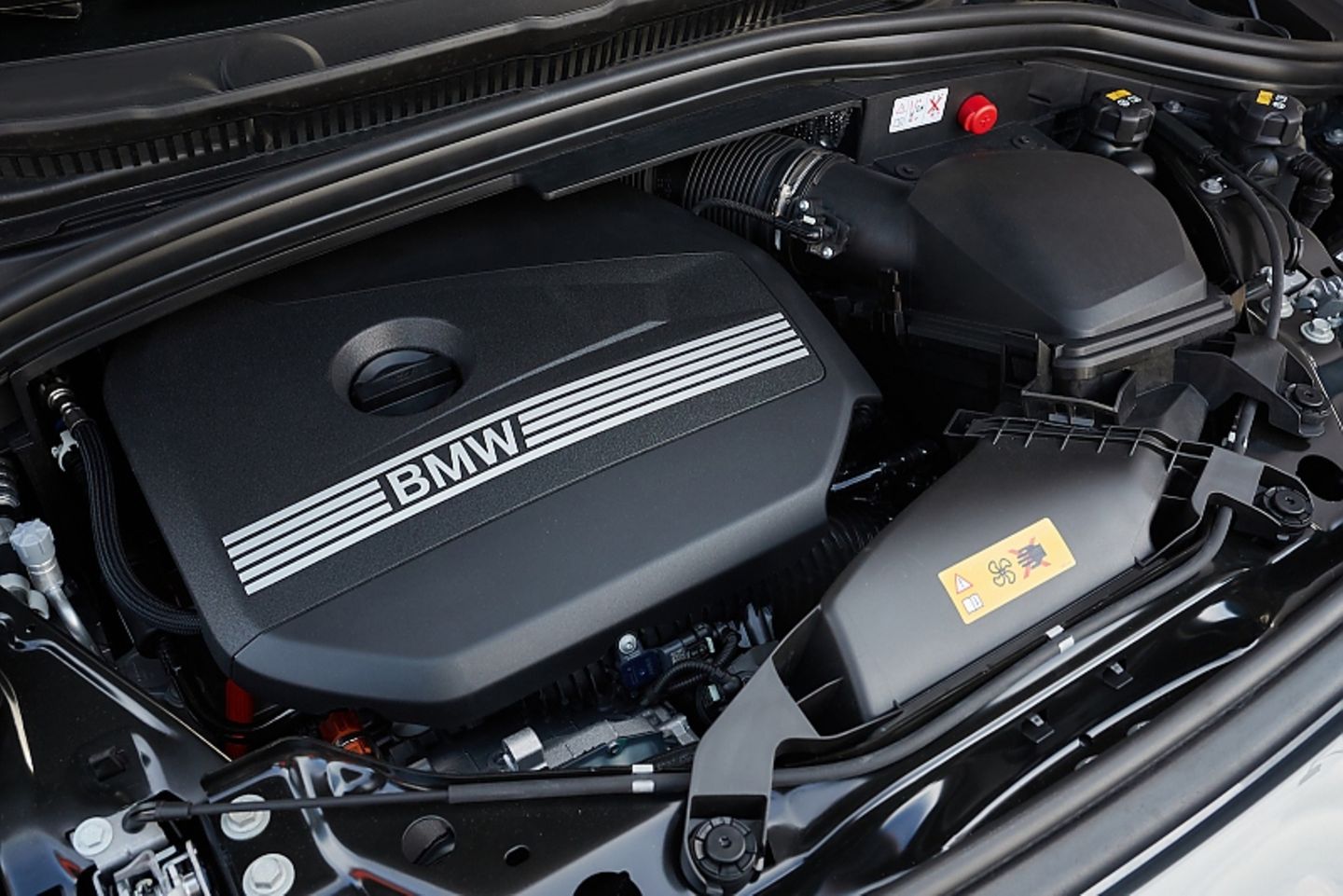 BMW 230e xDrive