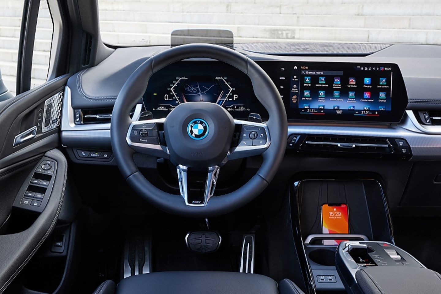 BMW 230e xDrive
