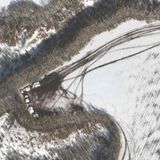 Ein weiteres Satellitenfoto aus der Nähe von Belgorod. Es soll einen Einsatz entlang einer Baumgrenze zeigen.