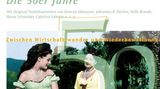 Wer ein historisch akkurates Panorama jener Jahre bekommen will, ist hiermit bestens bedient: "Die 50er Jahre - Zwischen Wirtschaftswunder und Wiederbewaffnung" von Dorothee Meyer-Kahrweg erzählt anhand unzähliger originaler Tondokumente von dem Jahrzehnt, in dem die Bundesrepublik zu Wohlstand kam. Indem die weite Welt in Form von Rock'n'Roll und Coca Cola ins Land kam, sich viele Menschen aber gleichzeitig in eine Spießigkeit flüchteten und mit "Sissi" und "Grün ist die Heide" von der heilen Welt träumten. Denn der Kalte Krieg und die Teilung Deutschlands machten vielen Menschen Angst. 2005 wurde die Collage mit dem Deutschen Hörbuchpreis ausgezeichnet.  Das zweieinhalbstündige Hörbuch ist bei Audible erhältlich