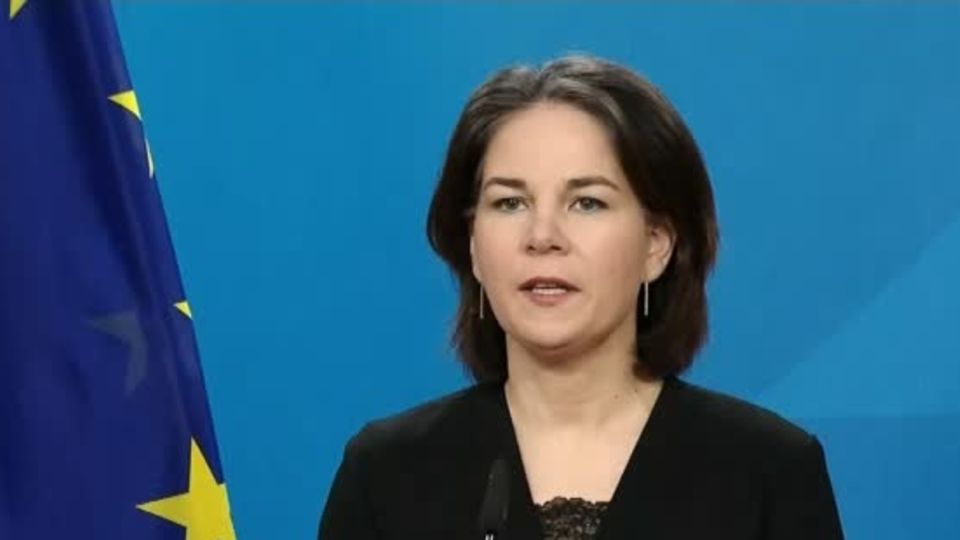 Statement der Außenministerin: "Dieser Krieg soll die Hoffnung der Menschen in der Ukraine zerstören" Statement der Außenministerin: "Dieser Krieg soll die Hoffnung der Menschen in der Ukraine zerstören"