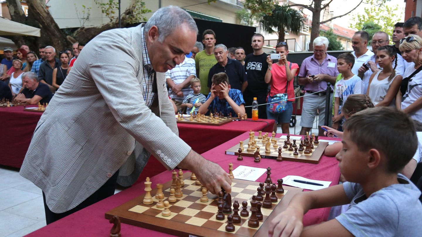 Ukraine war: Putin critic Garry Kasparov’s appeal to the world