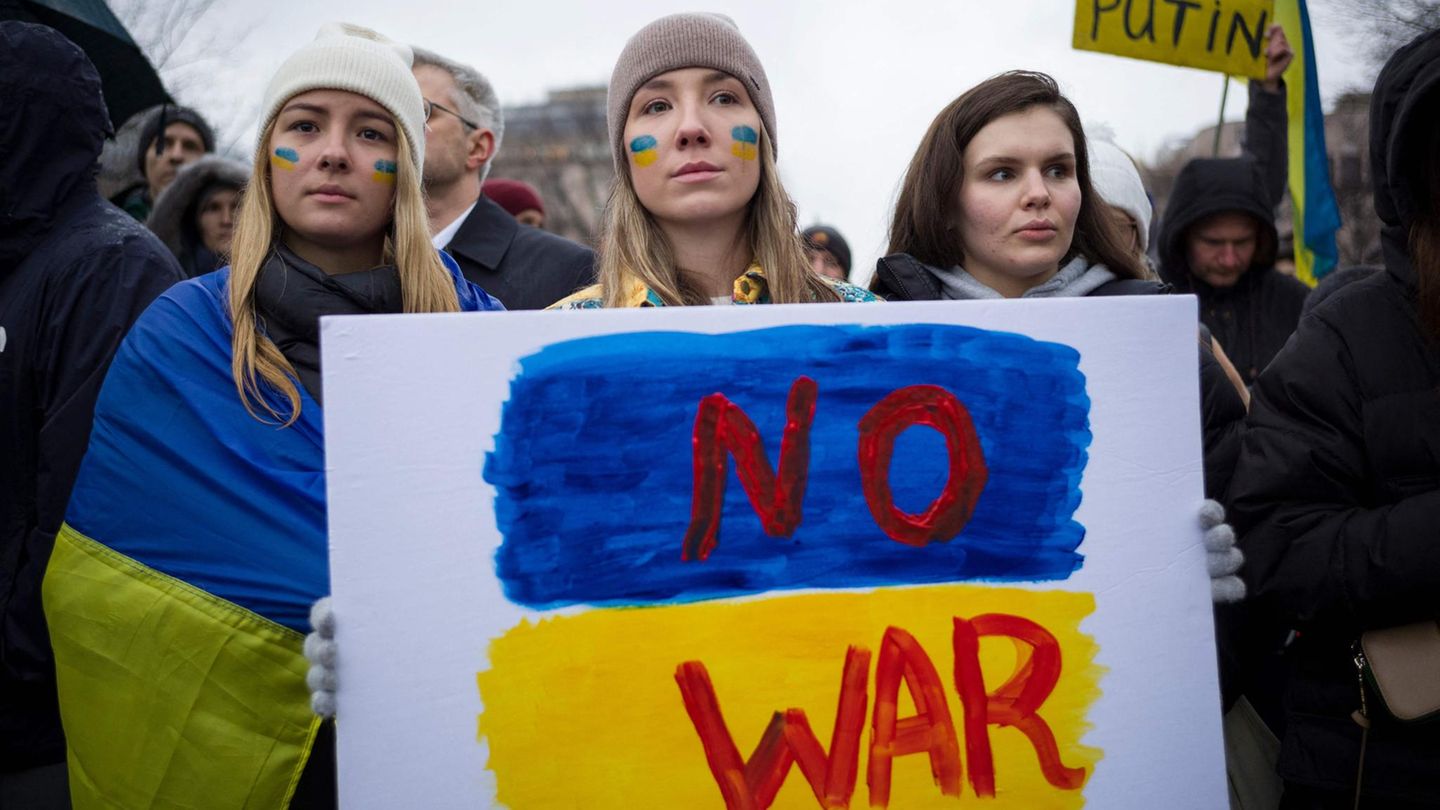 "Kein Krieg", fordern Demonstrierende in der US-Hauptstadt. 