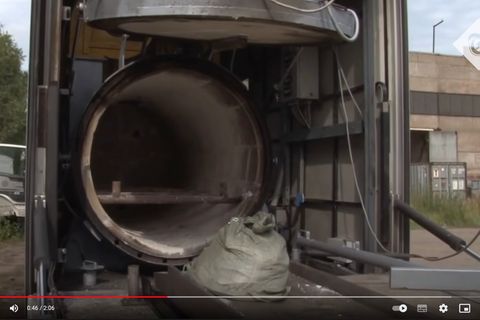 Ein mobiles Krematorium in einem LKW