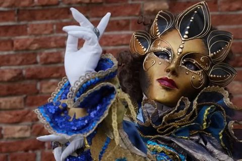 Video: Venedig: Karnevalsfeiern in der Lagunenstadt
