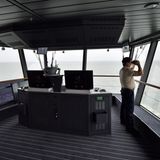 Auf der Brücke der Aida Cosma