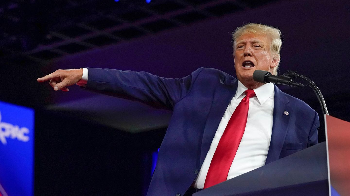 Donald Trump compares Ukraine war and “invasion of the USA”