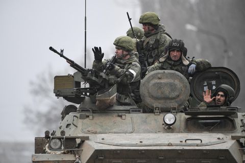 Ukraine: Russische Soldaten sind in Armjansk im nördlichen Teil der Krim