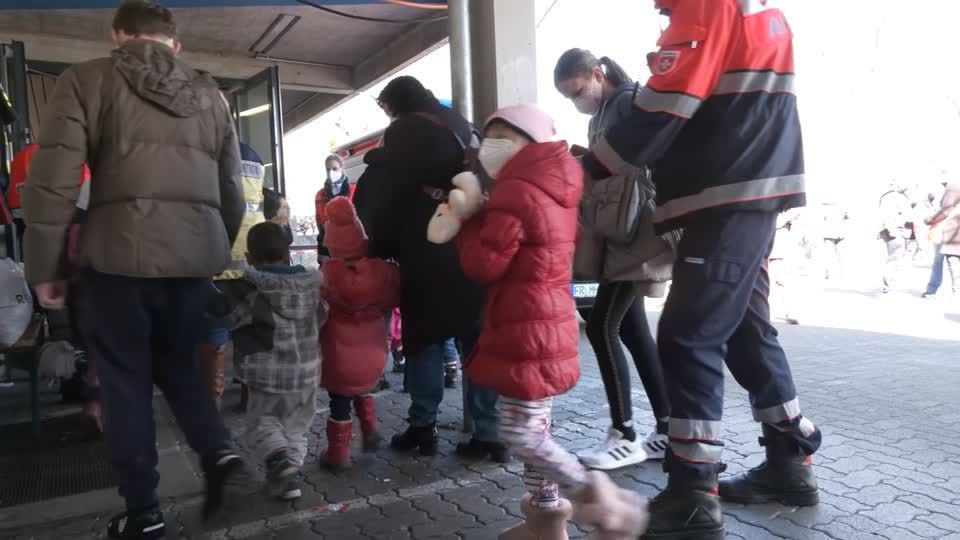 Video: "Danke, dass Sie diese Kinder gerettet haben" Video: "Danke, dass Sie diese Kinder gerettet haben"