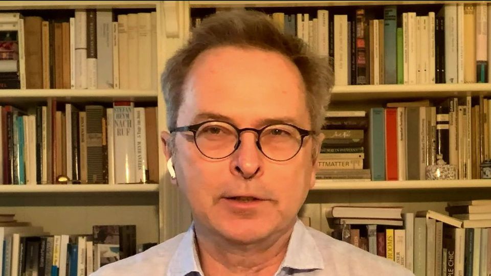 Experte zum Ukraine-Krieg: "Invasion wird brutaler und blutiger, als Putin wollte"