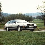 Audi 200 Typ 44