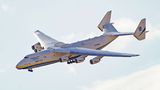 Antonow An-225