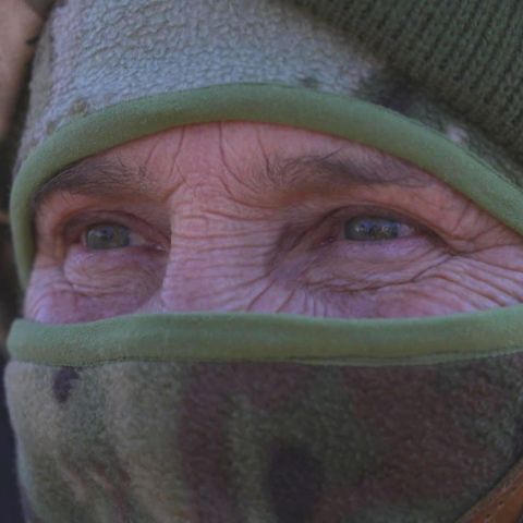 Ukraine: Zivile Bevölkerung unterstützt die Armee