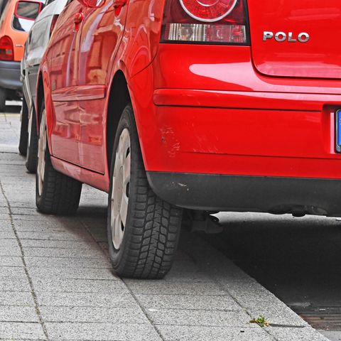 Bremen: Parken auf dem Gehweg