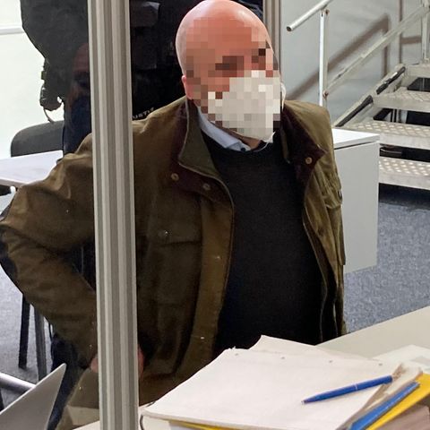 Hartmut F. bei seiner Anhörung in Kiel 