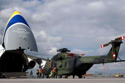 An-124 und NH90