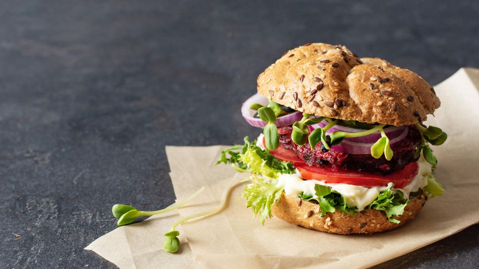 Vegane Burger In 30 Minuten: Rezept Für Fleischlose Burger-Patties ...