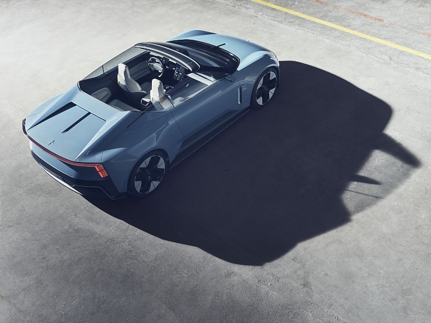 Polestar O2
