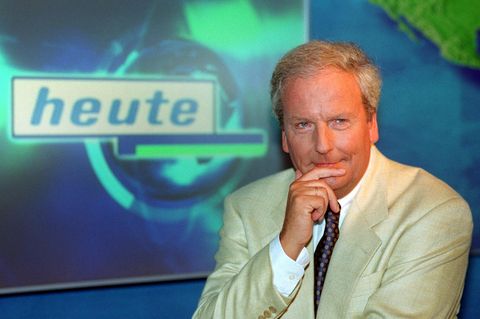 So erinnern sich wohl viele Zuschauer an ihn: Claus Seibel, Moderator der ZDF-Nachrichtensendung "heute", im August 1998