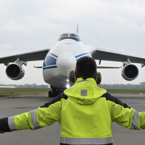 An-124