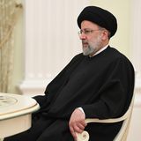Ebrahim Raisi, Präsident des Iran, bei einem Treffen mit Putin im Kreml