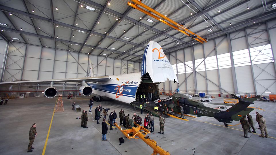 Antonow An-124 von Volga-Dnepr Airlines Antonow An-124 von Volga-Dnepr Airlines