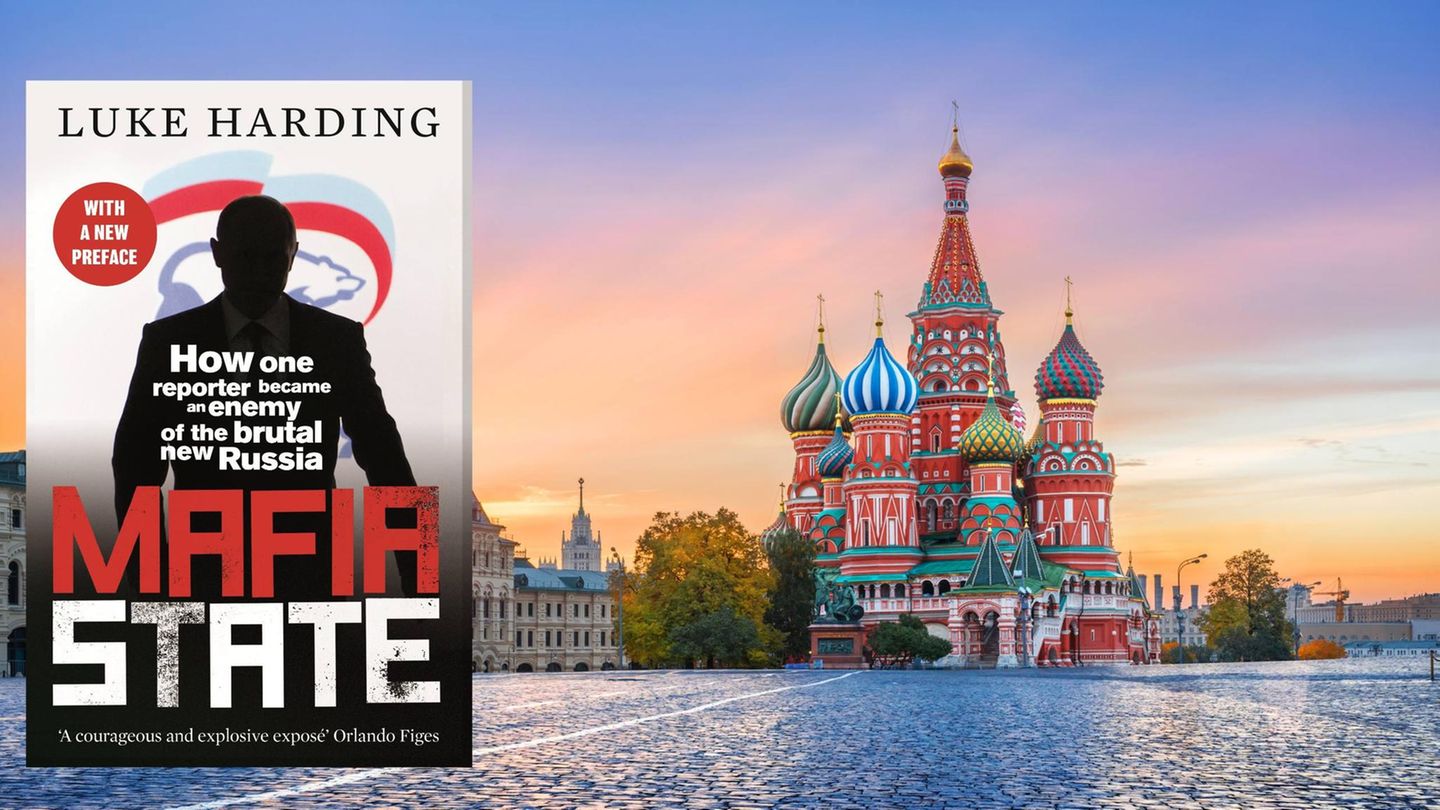 Ukraine-Krieg: Luke Harding: Mafia State Spieldauer: 11 Std. und 36 Min. Guardian-Journalist Luke Harding berichtet hier über seine teils haarsträubenden Erfahrungen mit russischen Behörden während seiner Zeit als Korrespondent in Moskau. Ein Blick in das System Putin der Jahre 2007 bis 2011. Leider nur auf Englisch erhältlich. Luke Harding: Mafia State Spieldauer: 11 Std. und 36 Min. Guardian-Journalist Luke Harding berichtet hier über seine teils haarsträubenden Erfahrungen mit russischen Behörden während seiner Zeit als Korrespondent in Moskau. Ein Blick in das System Putin der Jahre 2007 bis 2011. Leider nur auf Englisch erhältlich.