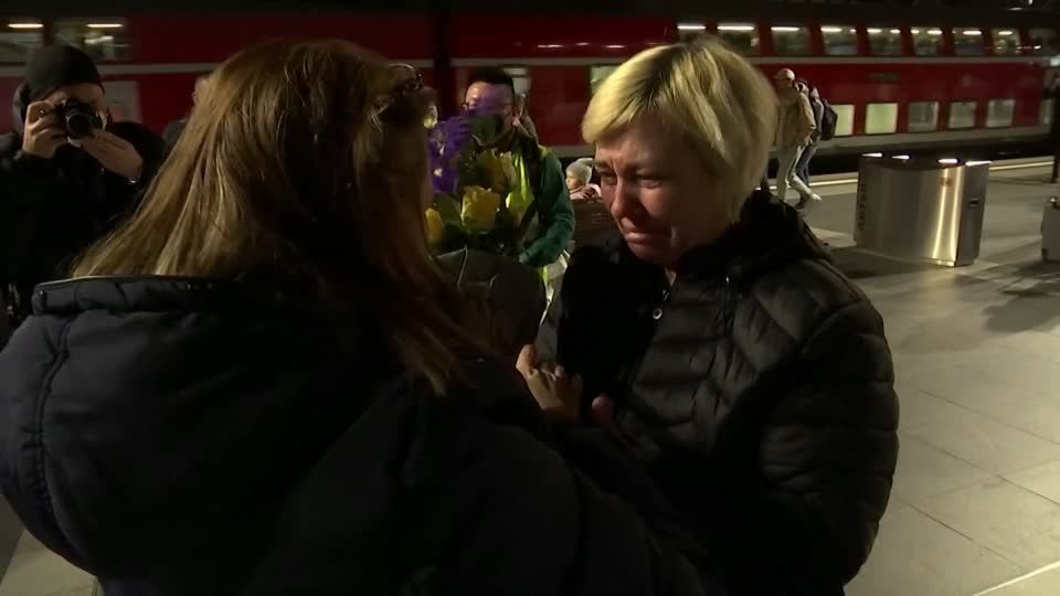 Video: Tränen der Freude Video: Tränen der Freude
