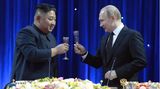 Nordkoreas Machthaber Kim Jong Un und Wladimir Putin prosten sich zu