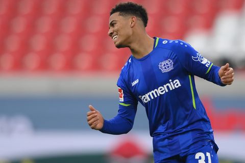 Amine Adli Bayer Leverkusen 2021
