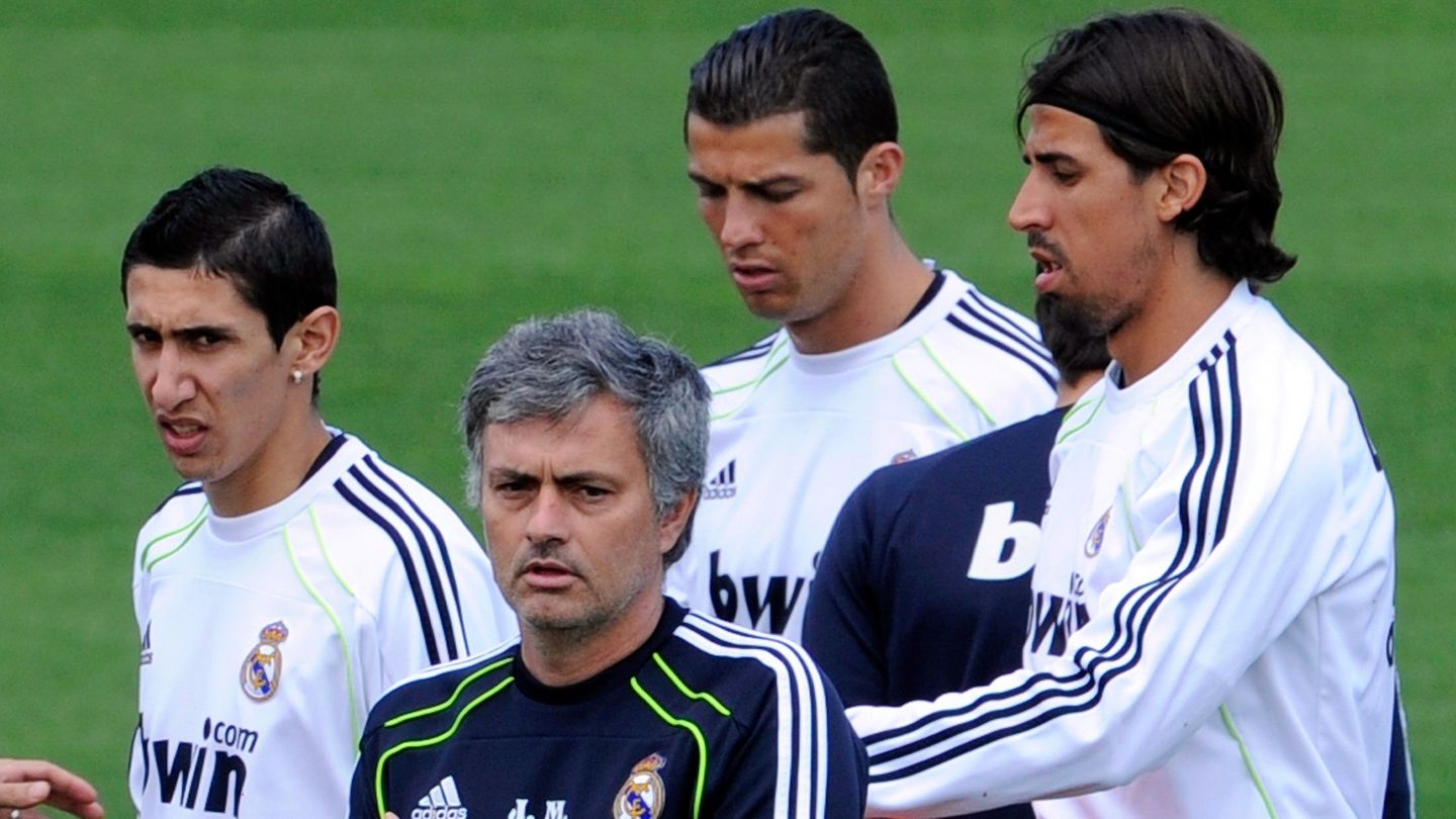 Sami Khedira opens up about curious texts from Jose Mourinho: ‘He just turned and winked’