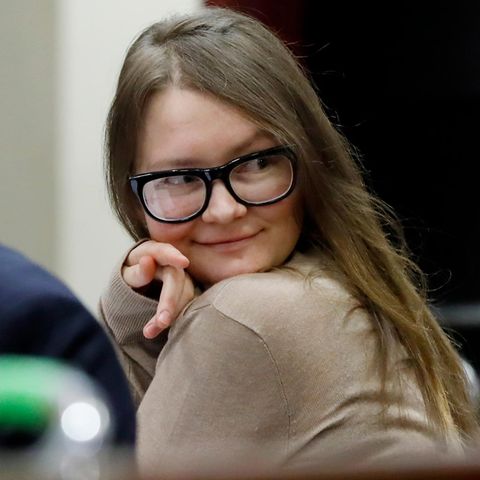 Anna Sorokin verklagt US-Behörden wegen Covid-19 Infektion