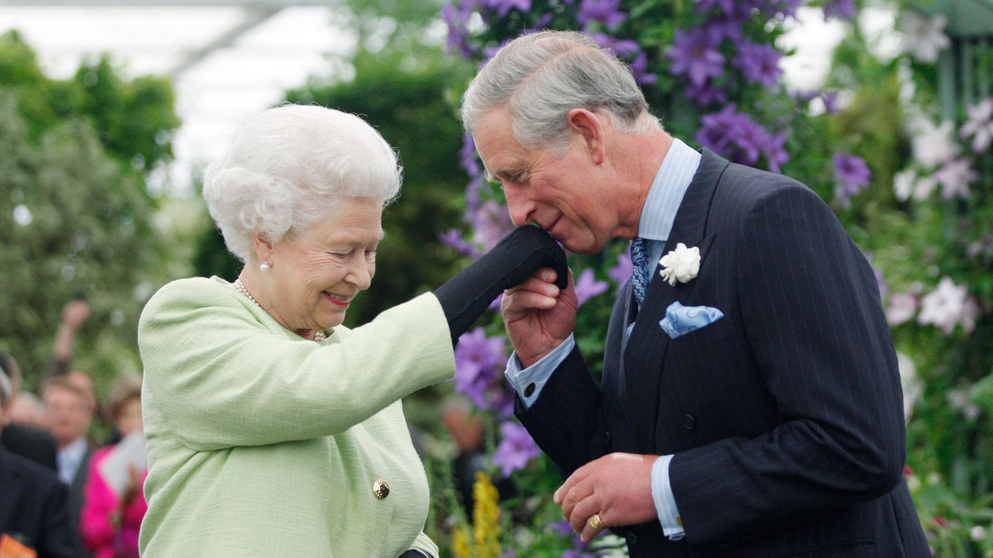 Queen Elizabeth Prinz Charles