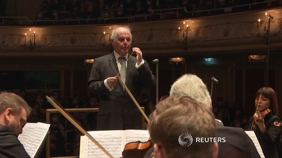 Video: Barenboim warnt vor "Hexenjagd auf russische Menschen und Kultur"