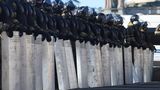 Auch in anderen Städten Russland kam es zu Protesten. Das Putin-Regime demonstrierte überall Stärke und ließ Sicherheitskräfte aufmarschieren, wie hier in Sankt Petersburg. 