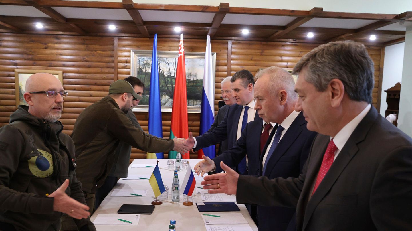 Live blog Ukraine war: Russian delegation on the way to Belarus – negotiations starting in the afternoon