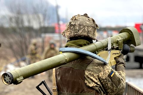 Krieg zwischen Ukraine und Russland: Ein ukrainischer Soldat