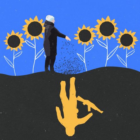 In den ersten Tagen des Krieges ging diese Szene um die Welt: Eine ukrainische Frau stellte sich in Henychesk in der Region Kherson einem russischen Soldaten in den Weg und verwickelte ihn in eine Diskussion. Am Schluss sagt sie zu ihm: "Steck dir Sonnenblumenkerne in die Taschen, damit Blumen wachsen, wenn sie auf dem ukrainischen Land sterben"