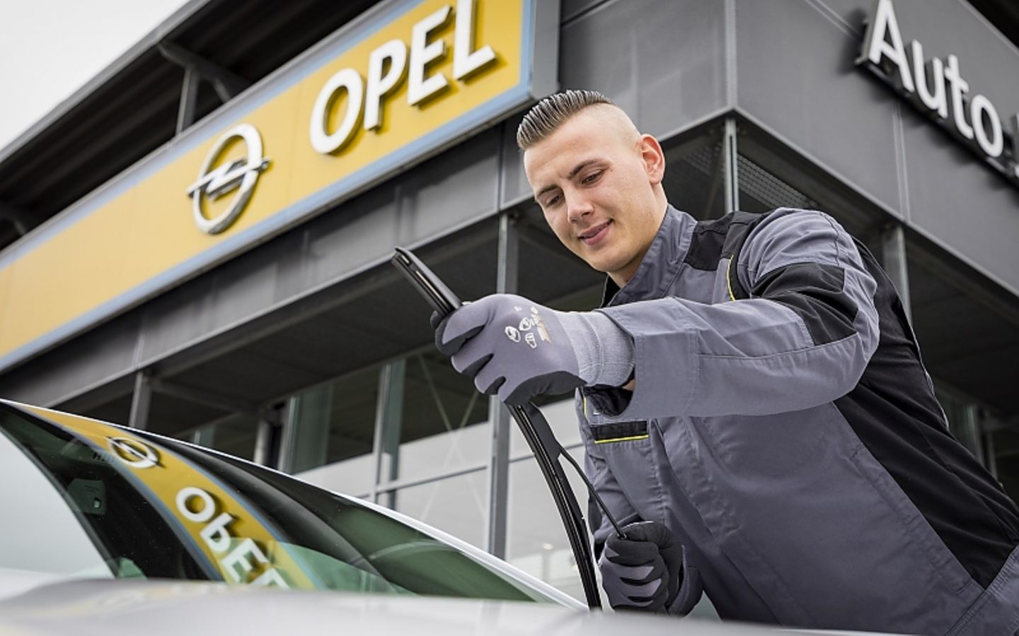 Opel Händler