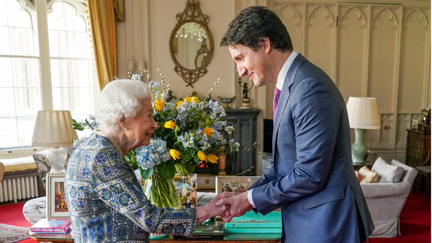 Royal News: Queen receives Canada’s Prime Minister Justin Trudeau