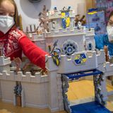 Playmobil liefert keine Spielzeug-Figuren mehr nach Russland. Das fränkische Unternehmen Horst Brandstätter, zu dem die Marke Playmobil gehört, hatte für diese Jahr eigentlich einen Umsatz von zehn Millionen Euro in Russland geplant.