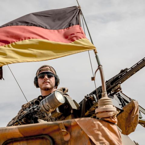FERNAB: In Mali kämpfen deutsche Soldaten mit Partnerländern gegen den Terror. Die Franzosen ziehen jetzt ab. Und die Bundeswehr?